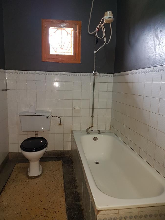 Melvic Inn Kisumu Bagian luar foto