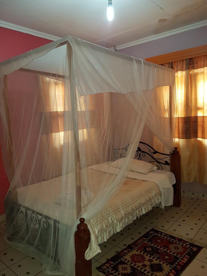 Melvic Inn Kisumu Bagian luar foto